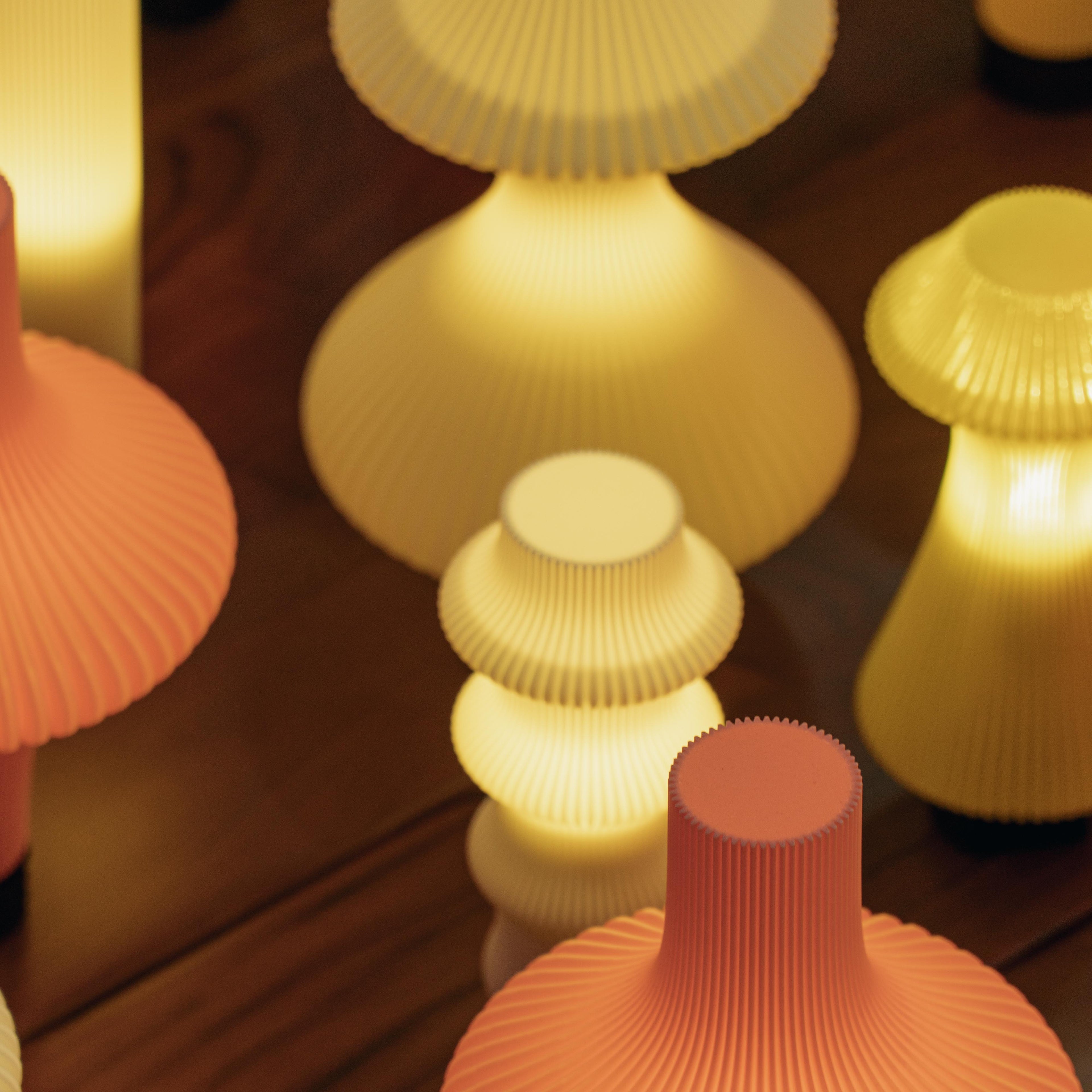 Ruvaa - Portable Table Lamp