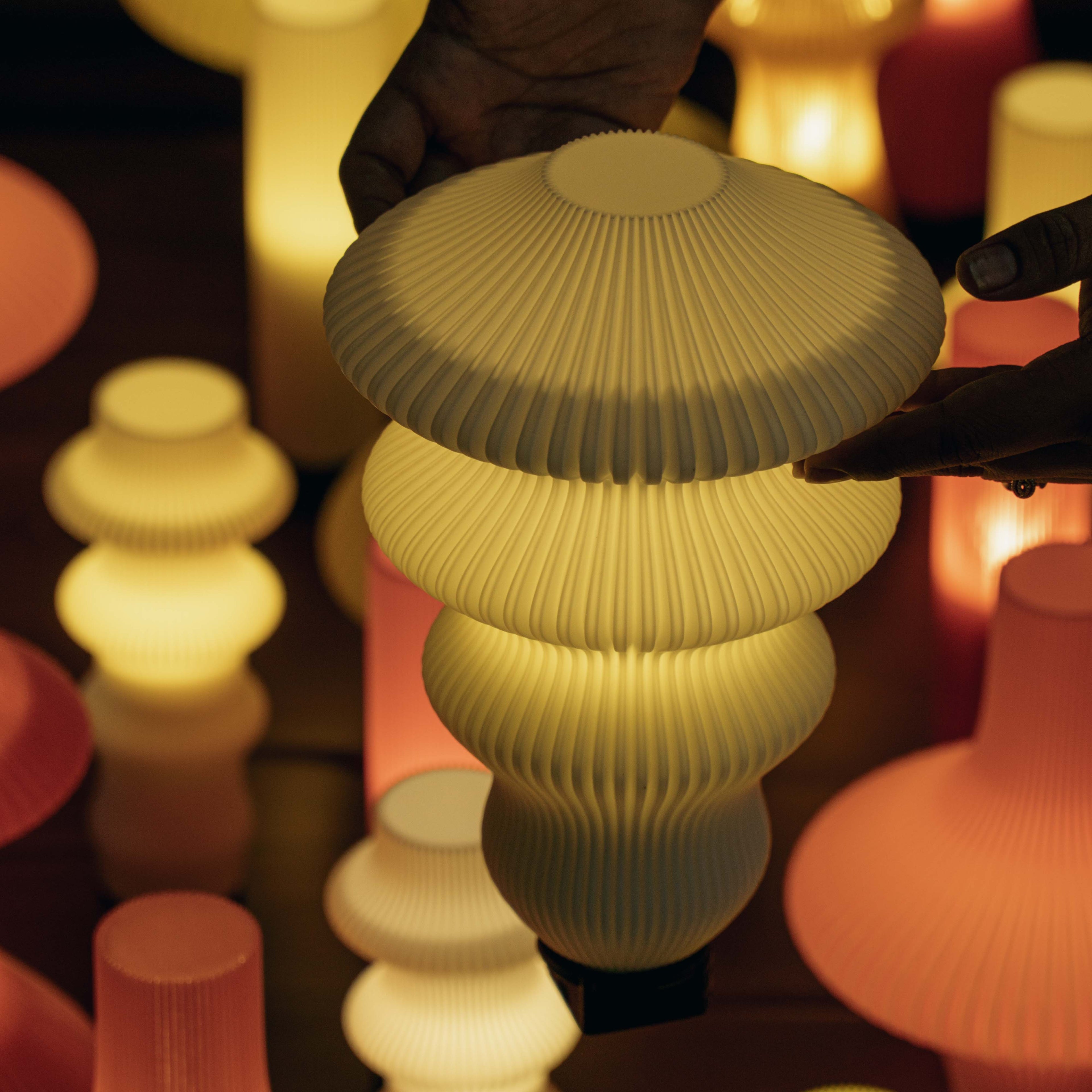 Ruvaa Max - Portable Table Lamp