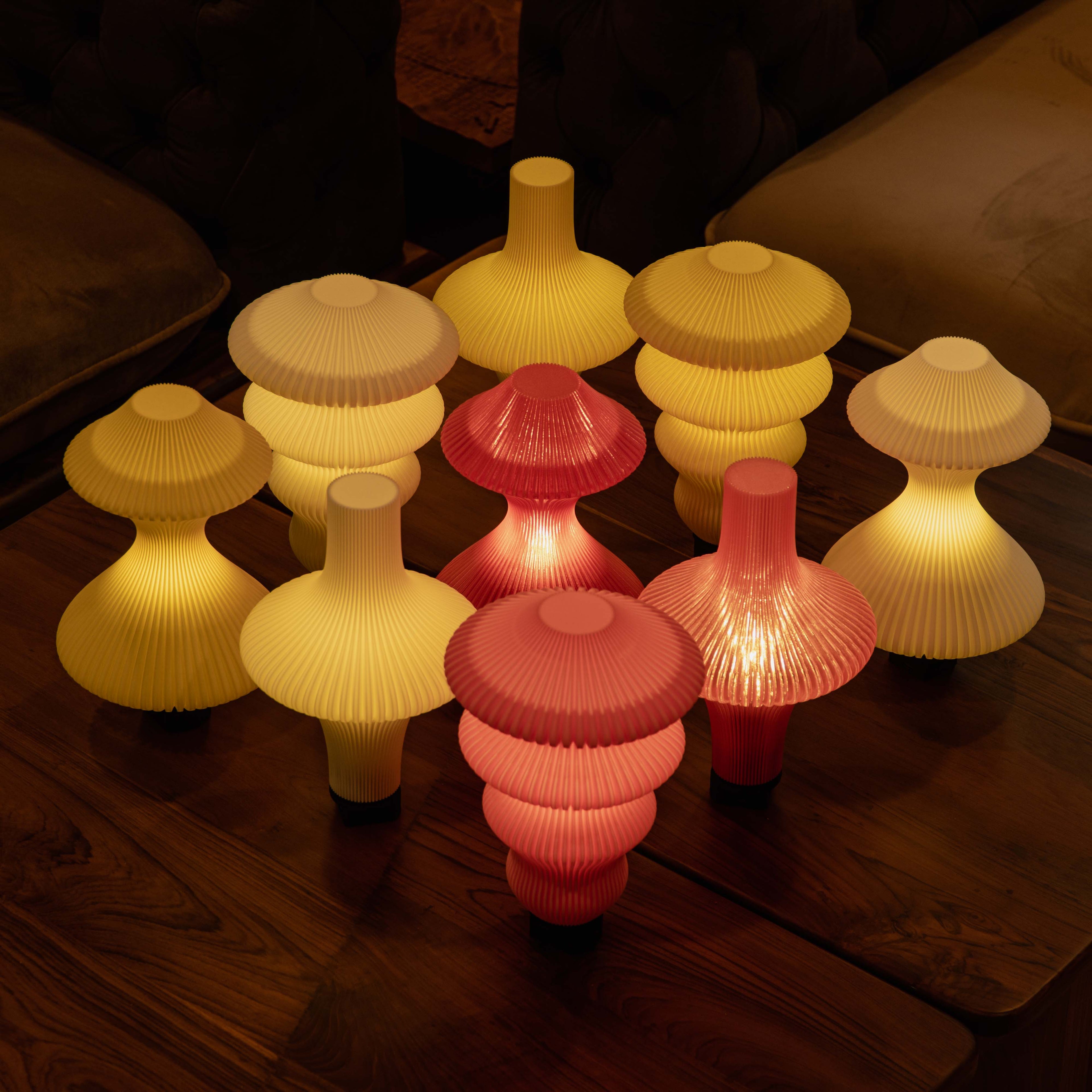 Volara Max - Portable Table Lamp
