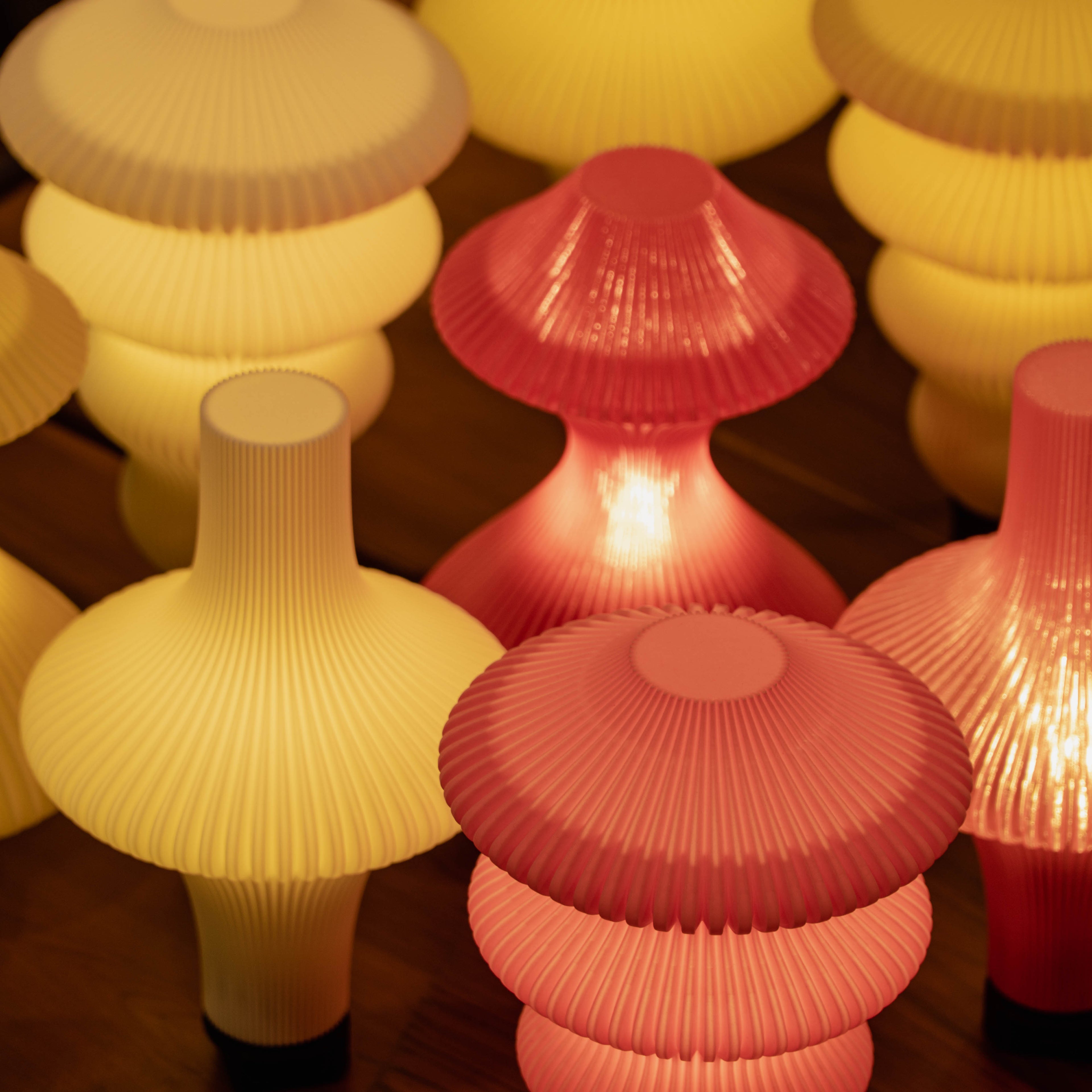 Volara Max - Portable Table Lamp