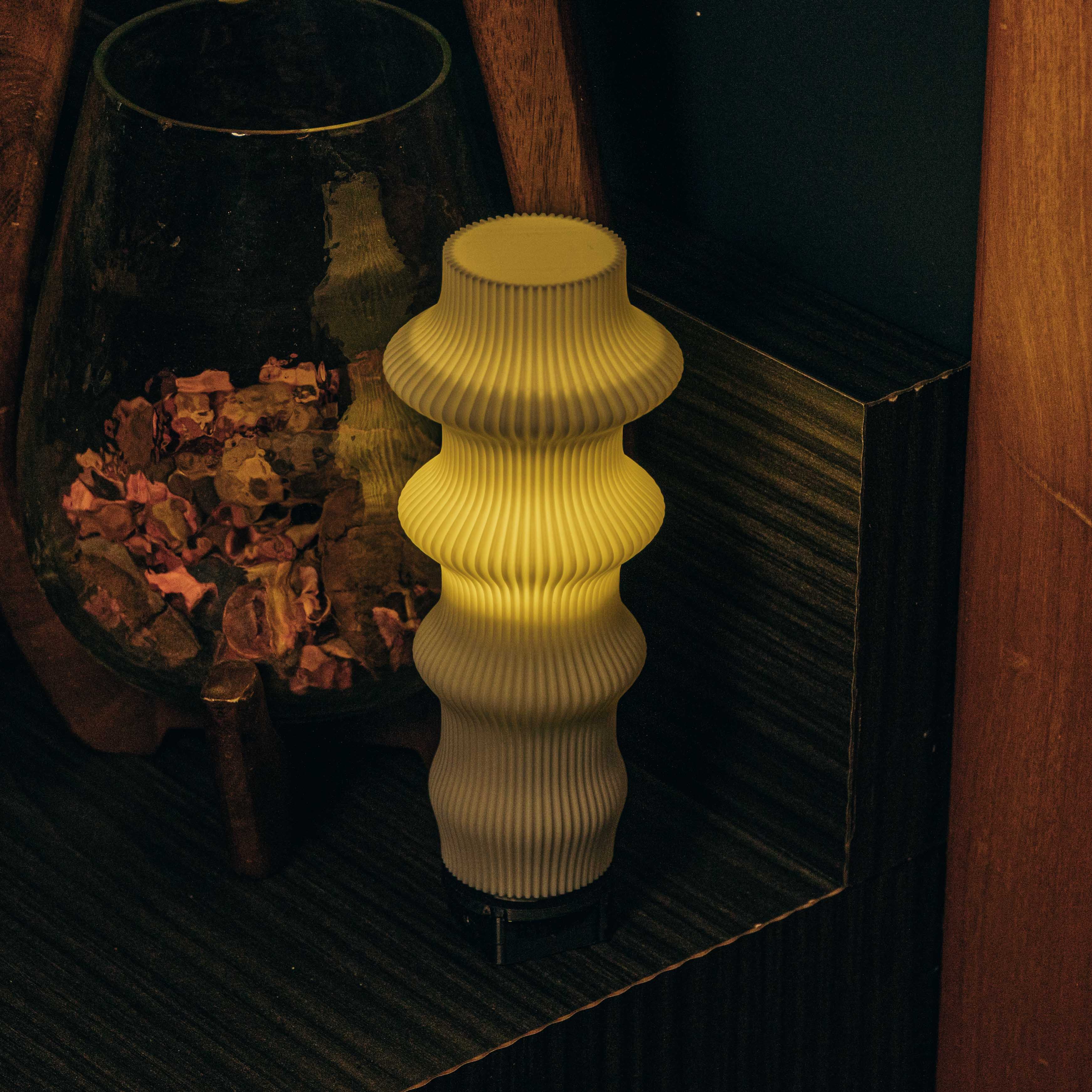 Ruvaa - Portable Table Lamp