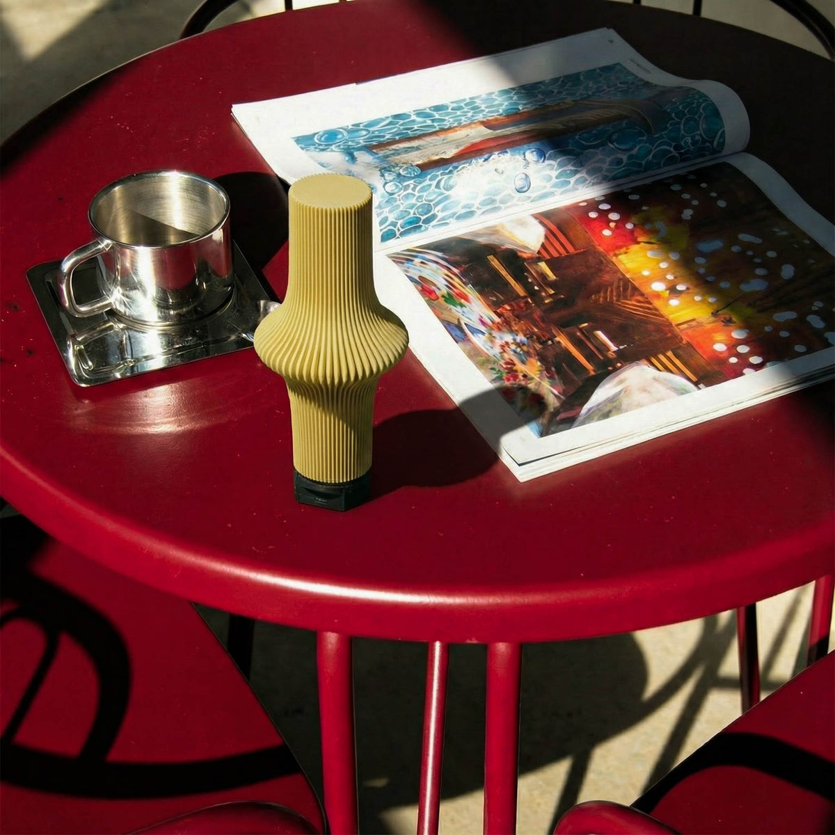 Zeya Butter rechargeable table lamp switched off