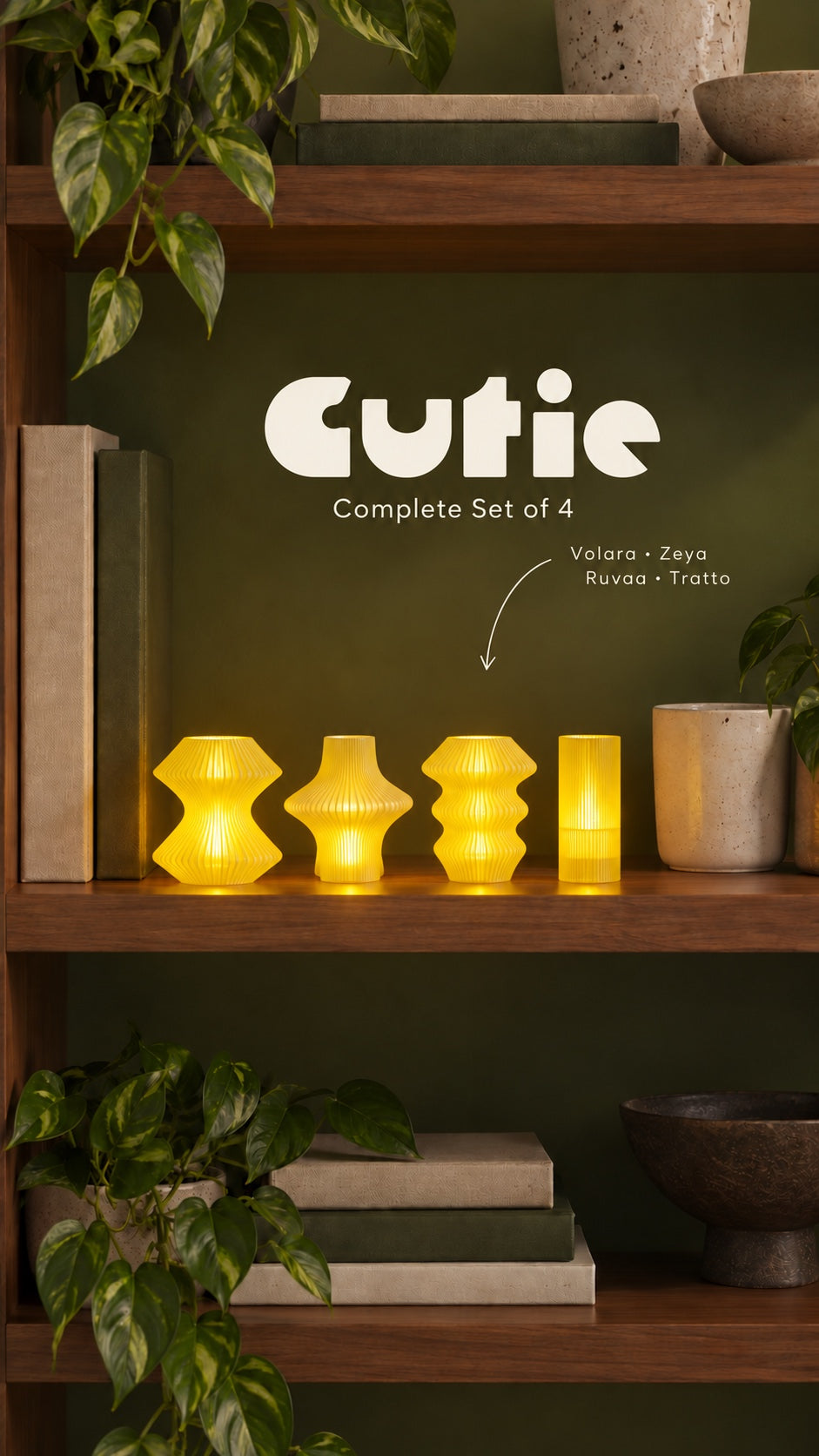 Muvèlo Cutie Complete Set of 4 in Yellow Glass: Volara, Zeya, Ruvaa and Tratto, all illuminated.