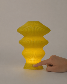 Touch Table Lamp: Why Simple On and Off Works